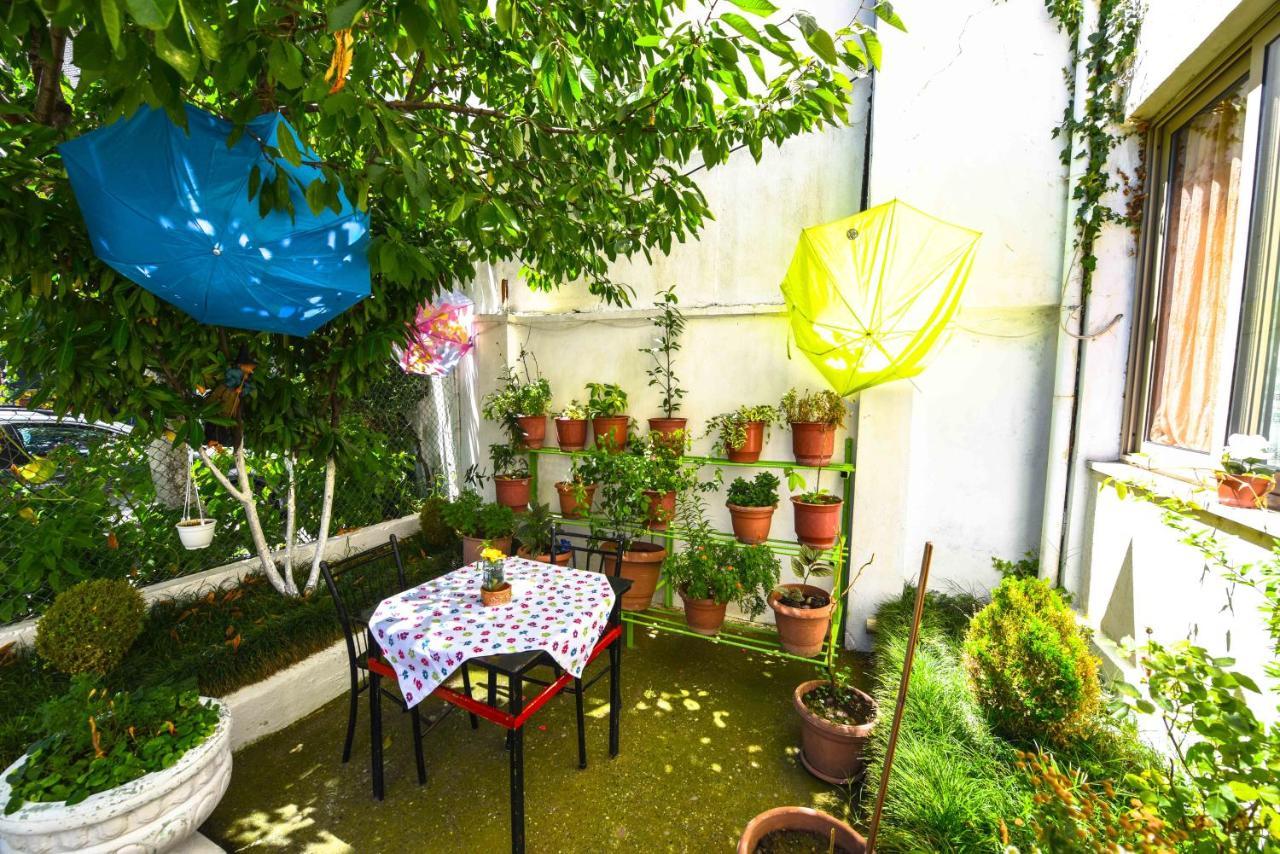 Lovely Apartment W/ Ac + Bath. + Kitchen + Parking And Garden Shkoder Exterior photo